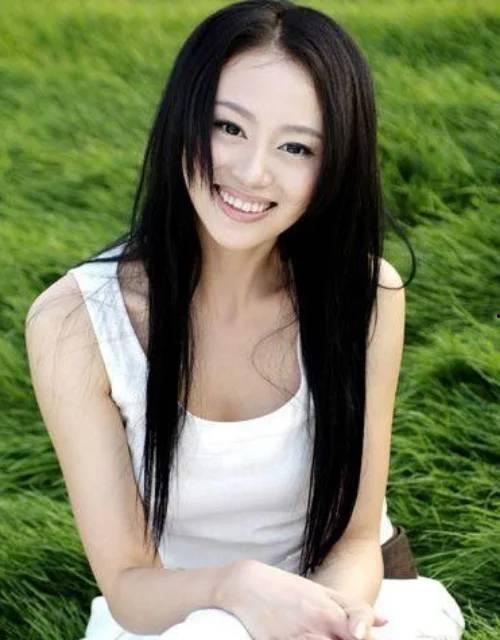 娱乐吃瓜酱美女,揭秘美女生存法则